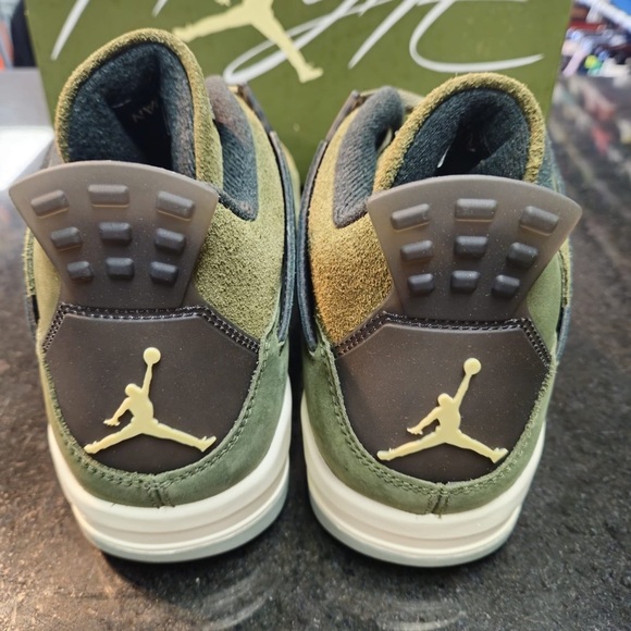 Nike Air Jordan 4 Retro SE Craft Medium Olive sz 12 main image 7